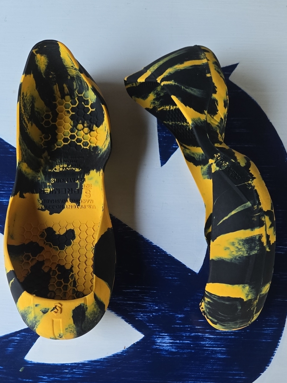 Cleatskins Premier Camo Yellow And Black Stretchy Cleats Shoe Cover Size Small